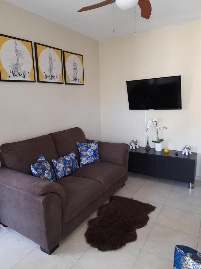 Calle Profesor Jimenez RESIDENCIAL PALMAS DE GURABO 3er NIVEL Santiago De Los Caballeros Exterior foto