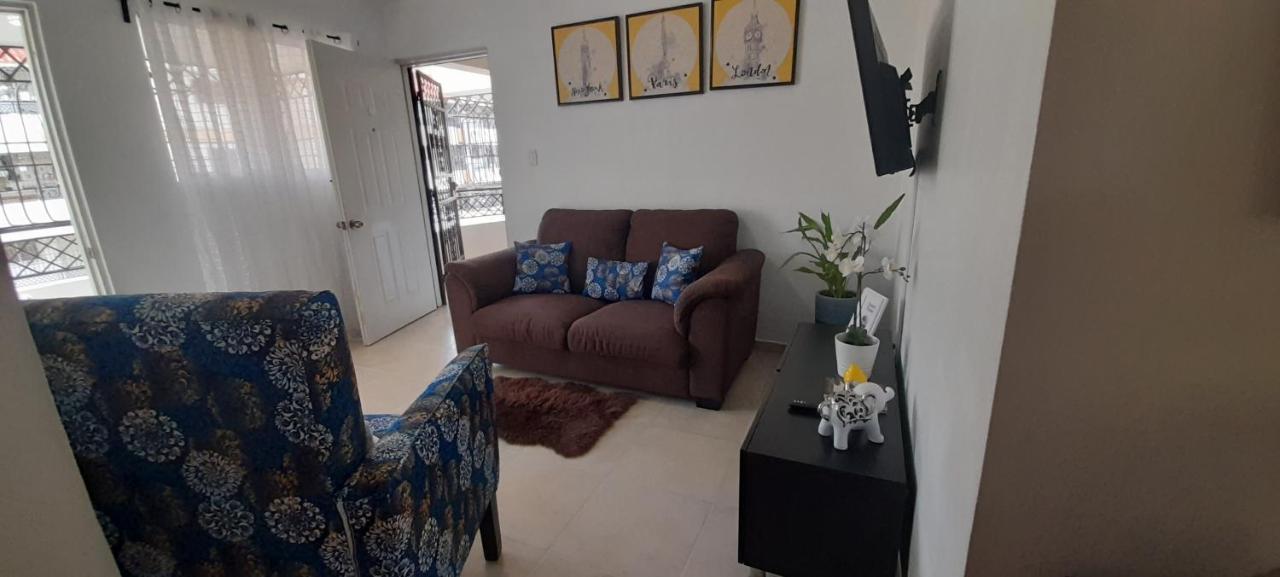 Calle Profesor Jimenez RESIDENCIAL PALMAS DE GURABO 3er NIVEL Santiago De Los Caballeros Exterior foto